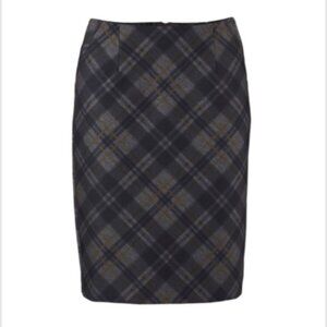 Cabi Step Out Skirt. Plaid pencil skirt.  Black and Grey